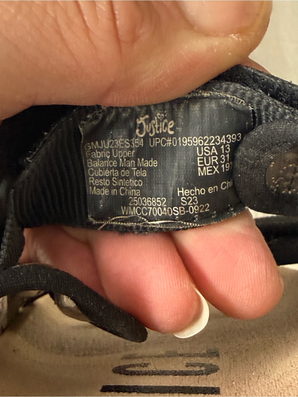 Girls shoes size 13 - Picture 4 of 10